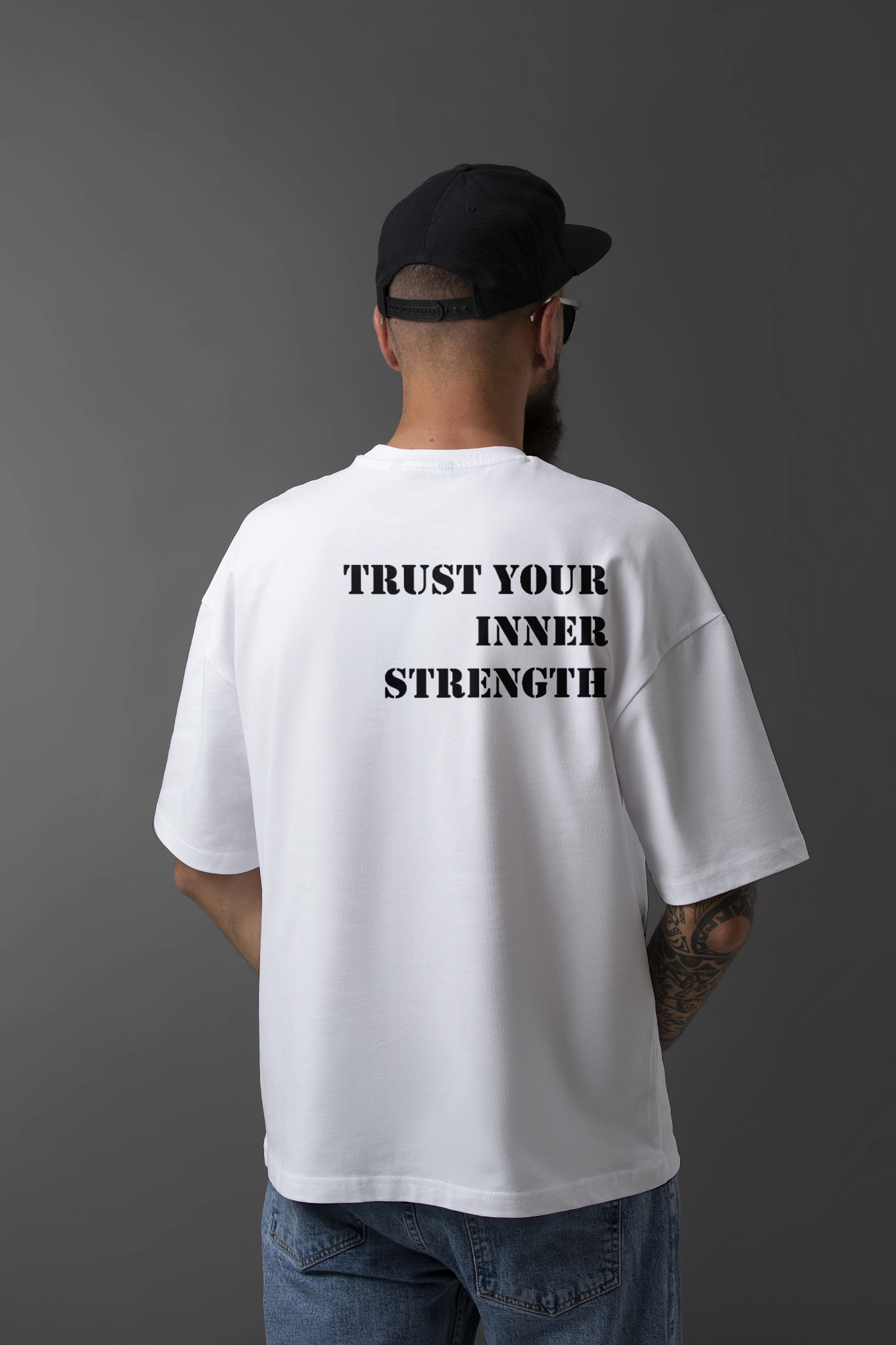 CORE STRENGTH OVERSIZED TEE